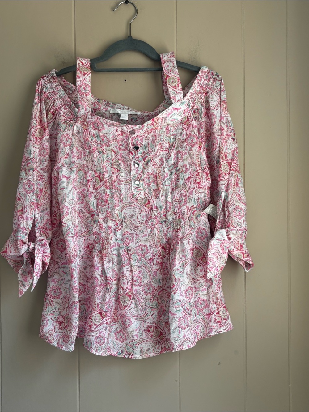 Juniper + Lime Pink Paisley Watercolor Floral Cold Shoulder Blouse Petite Small